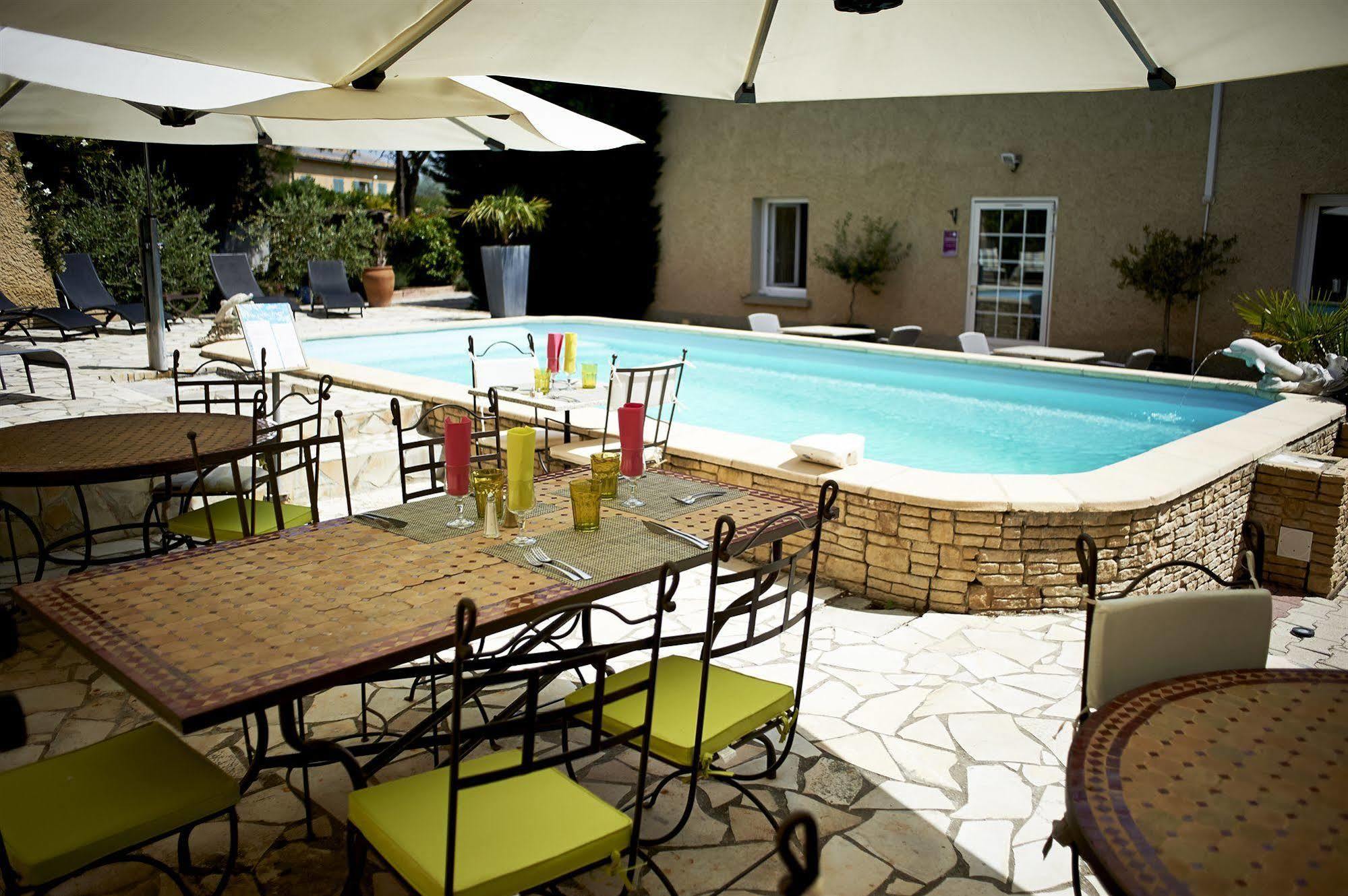 Hotel La Bastide D'Entraigues מראה חיצוני תמונה