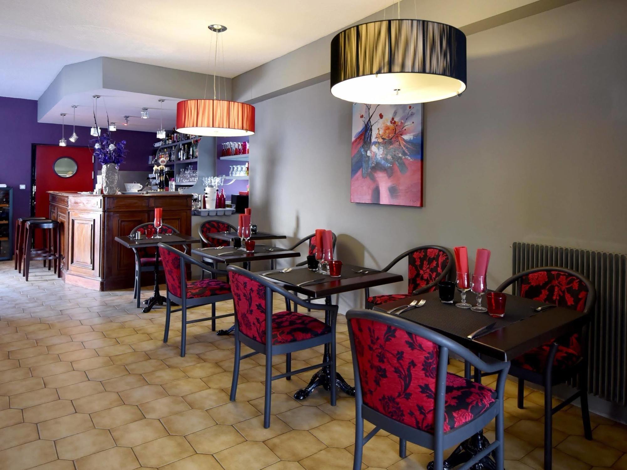 Hotel La Bastide D'Entraigues מראה חיצוני תמונה