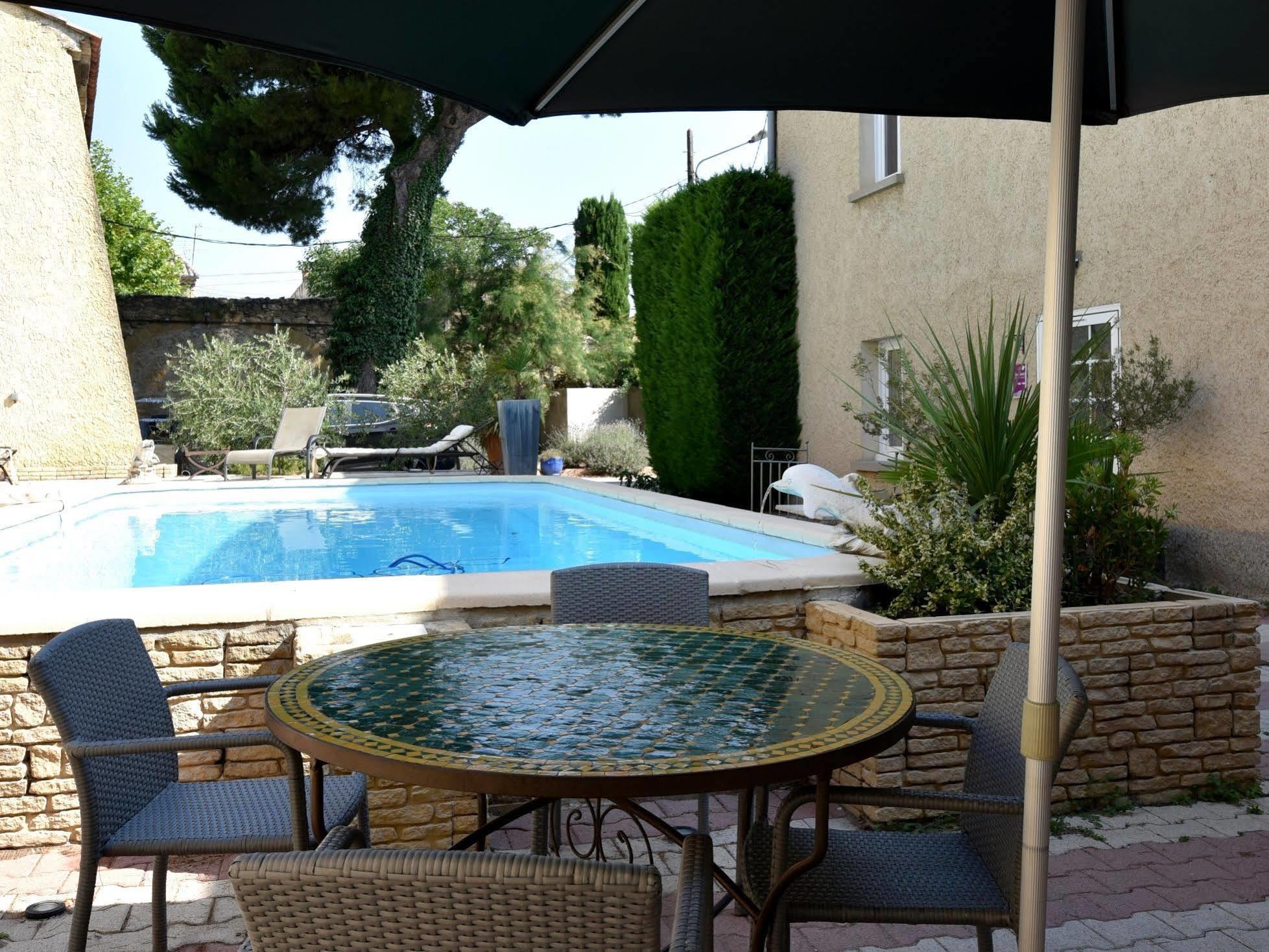 Hotel La Bastide D'Entraigues מראה חיצוני תמונה
